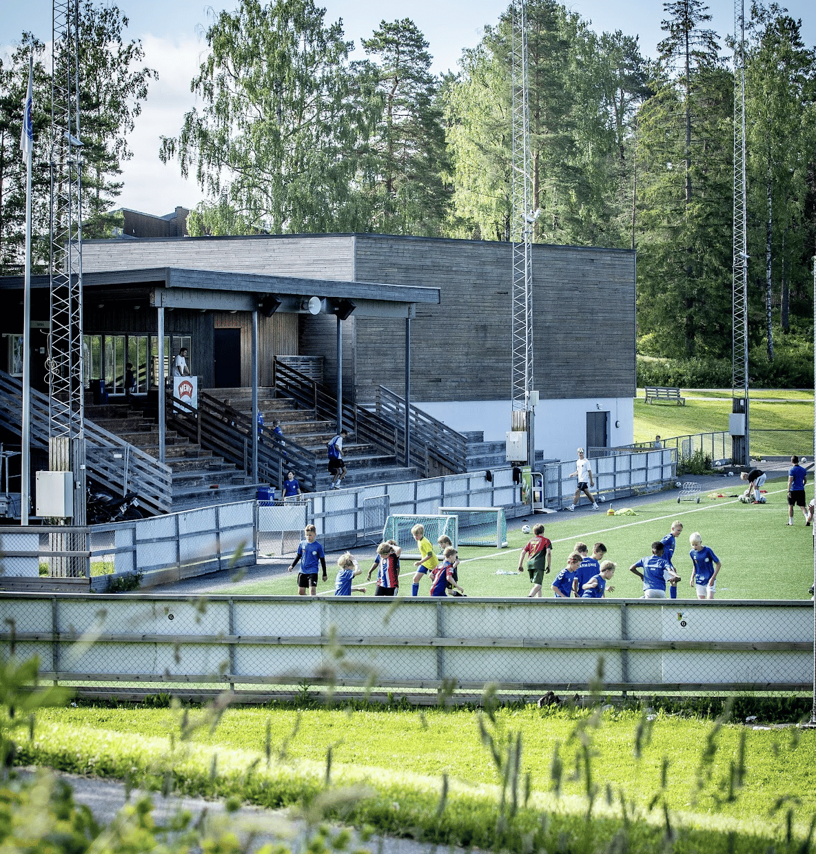 GRATIS! Fotballskole i sommerferien 2026 cover