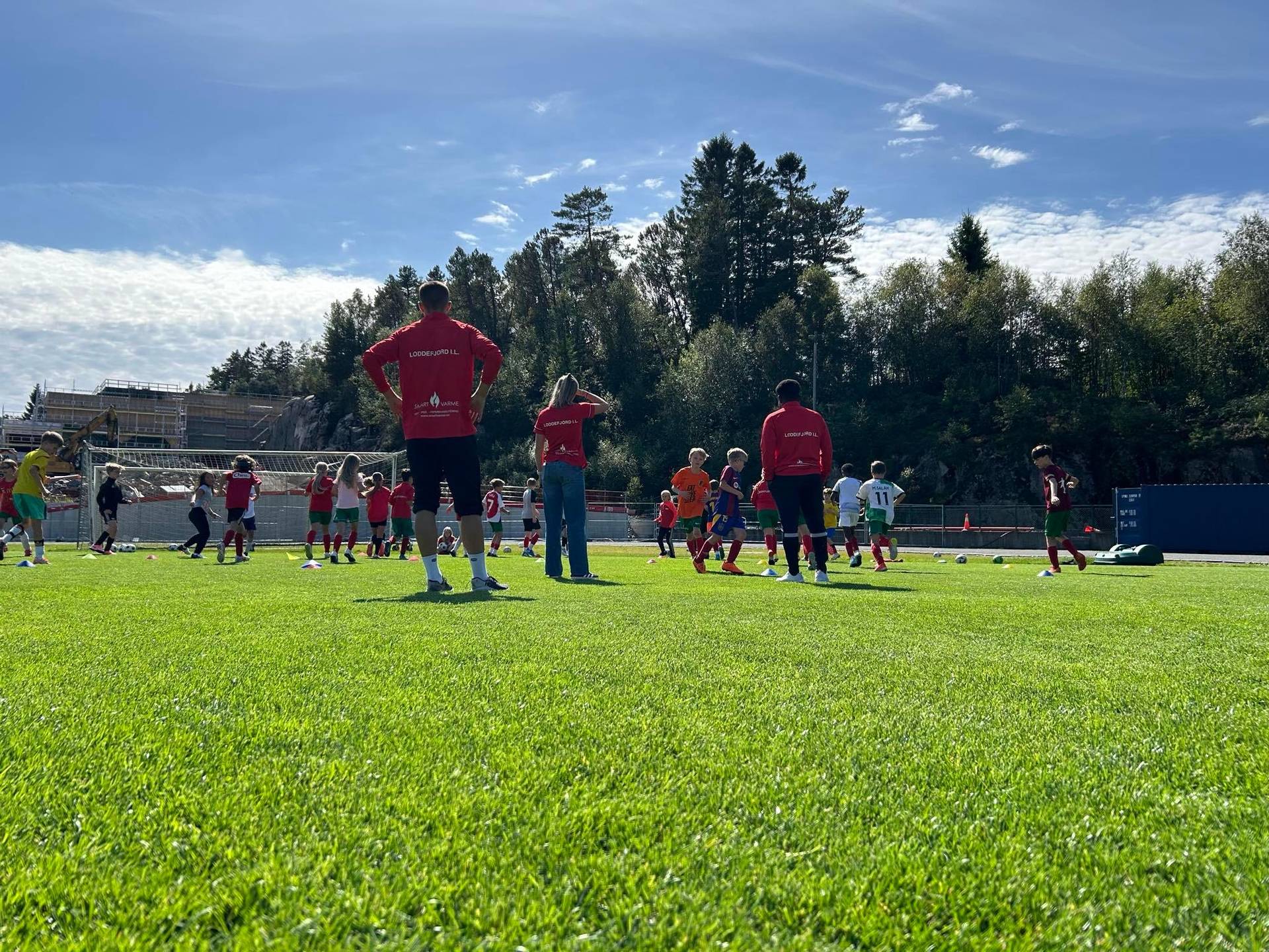 Loddefjord fotball - Tine fotballskole instruktører cover