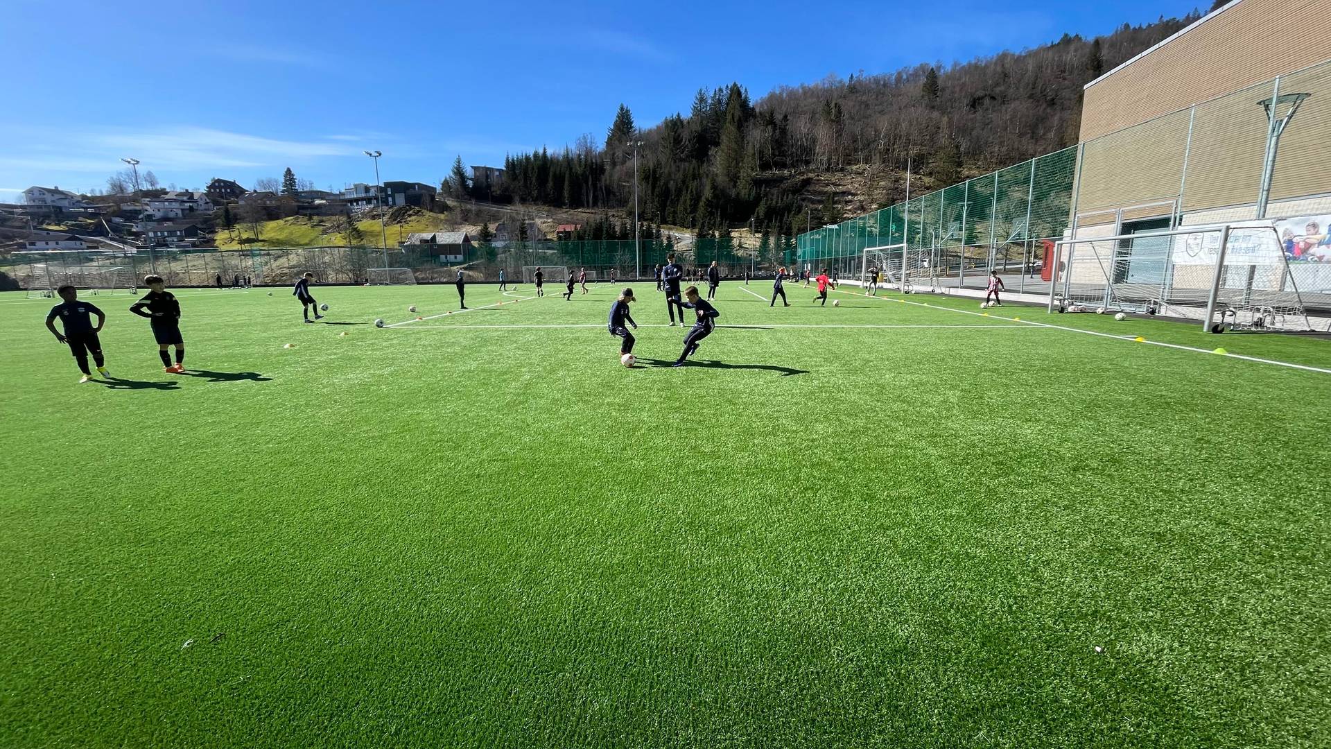 STU: Fotballskole 2026 cover