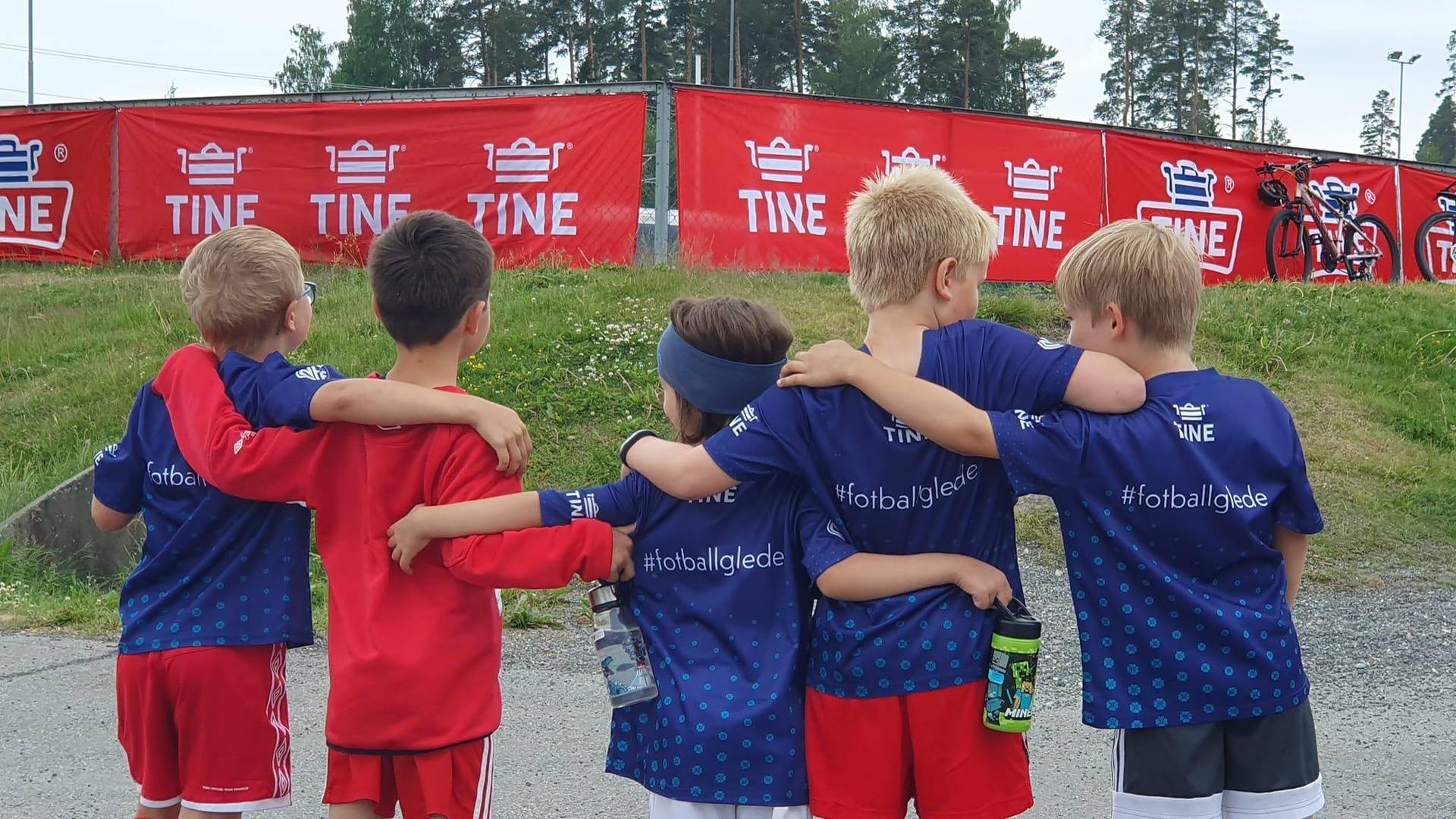 TINE fotballskole 2026 cover