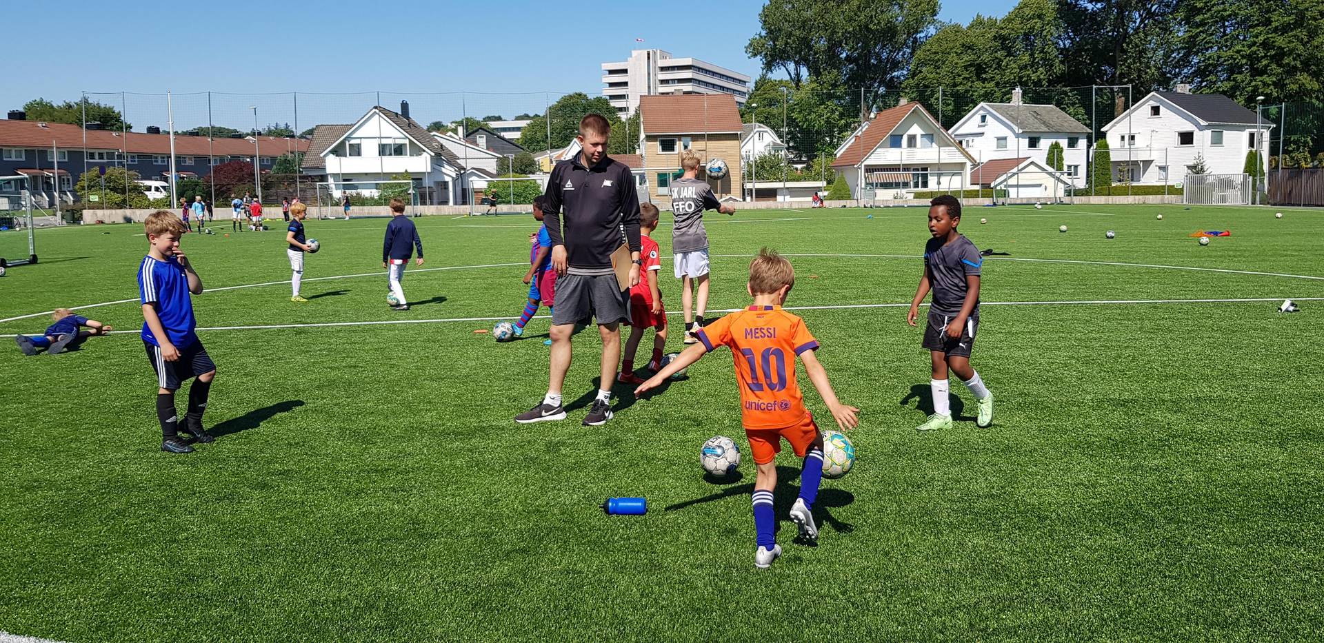 Fotballskole SK Jarl uke 32, 2026 cover