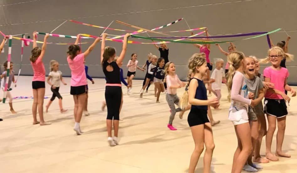 600/3931 Njård RG Sommerskole uke 26 cover