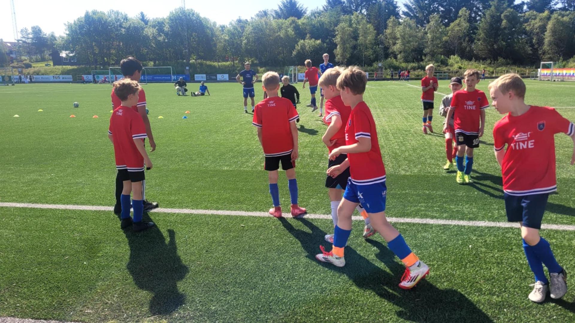 Tine Fotballskole på Kolnes 19.-21. juni 2026 cover