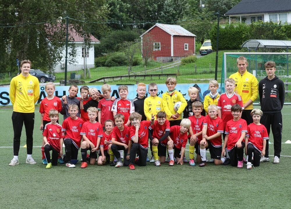 TINE Fotballskule 10. - 12. august 2026 cover