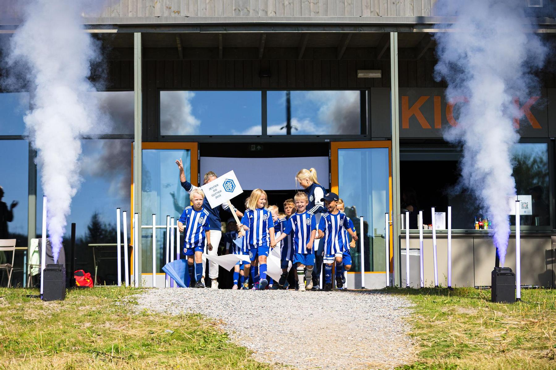 Sommercamp med DIF - uke 33 cover