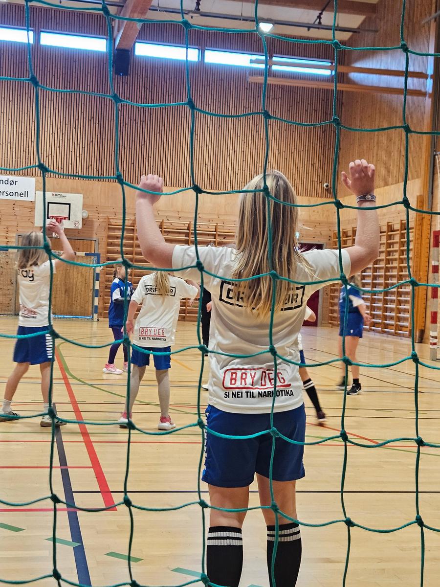 Kristiansand IF håndball cover
