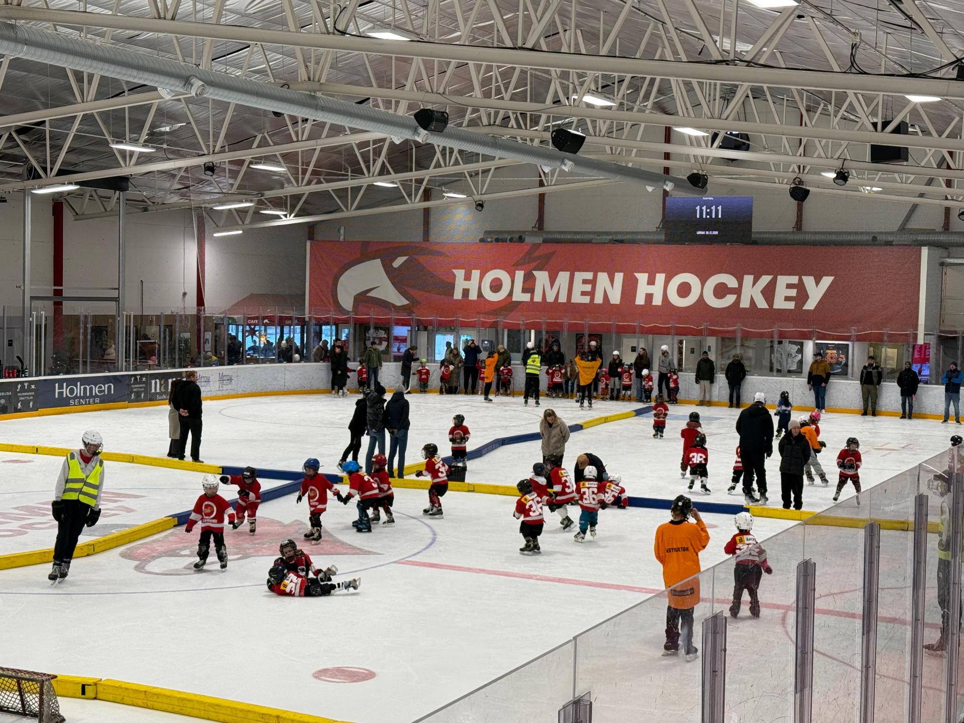 Skøyte og hockeyskole 25/26 cover