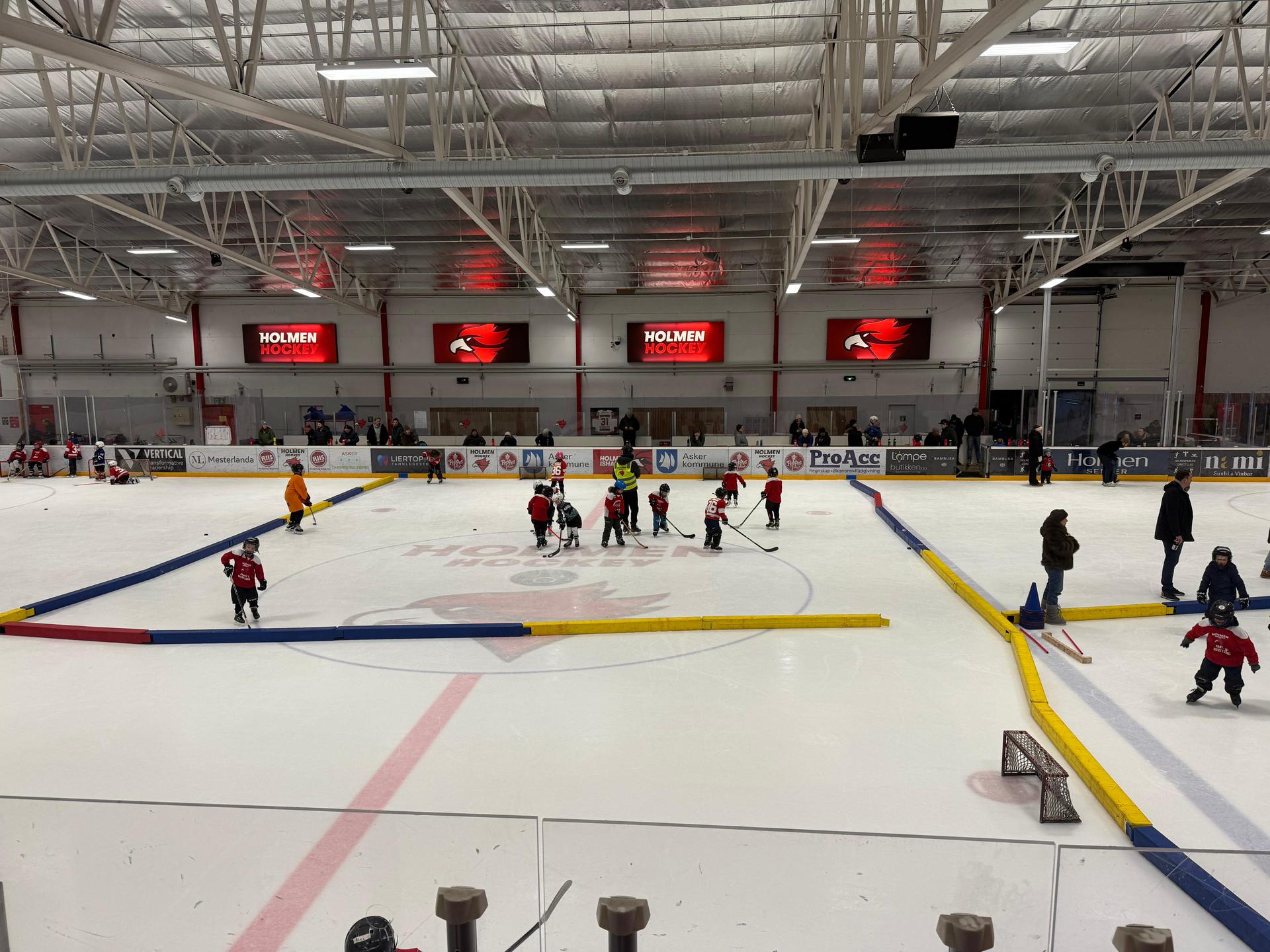 Mid Summer Camp - Uke 26 cover